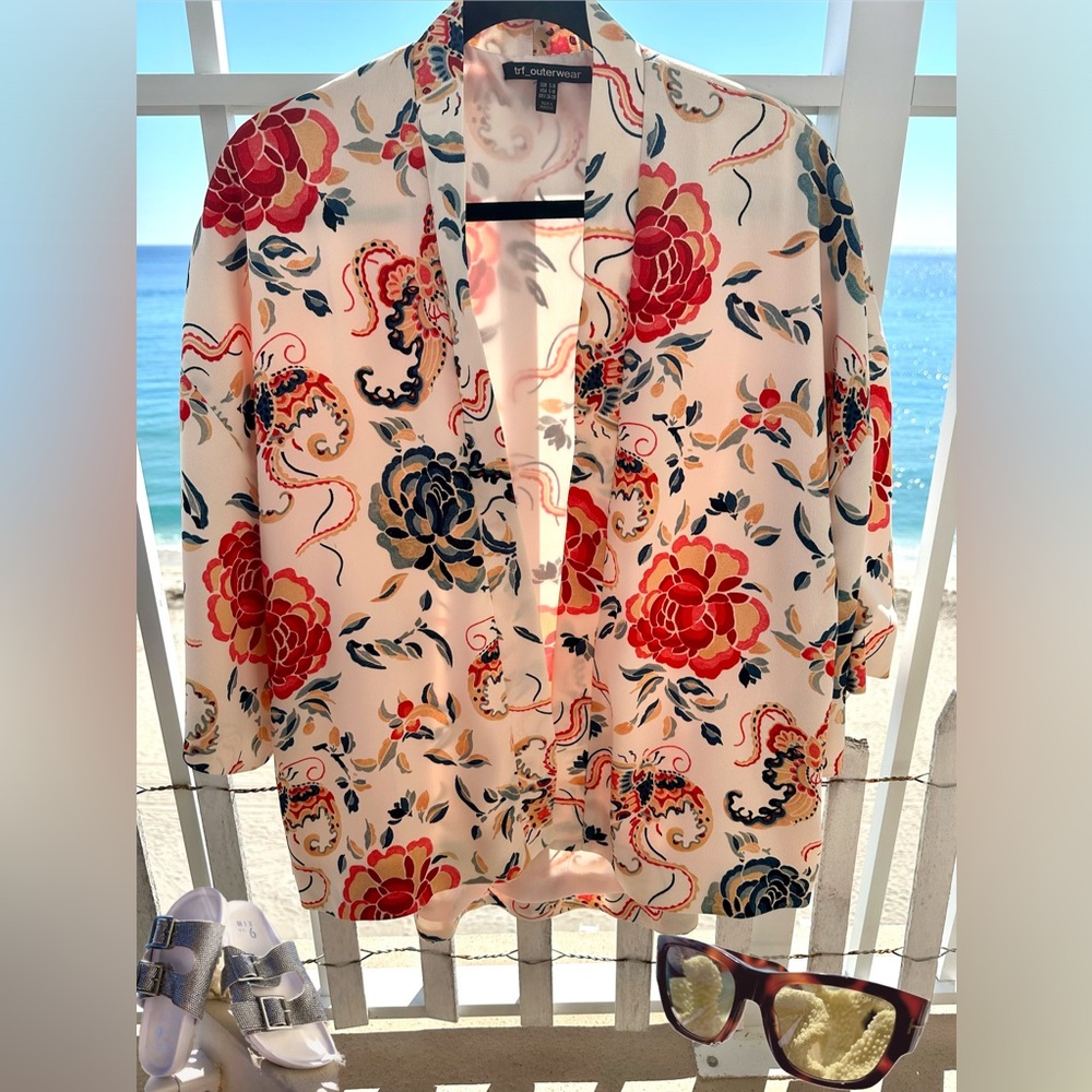 Floral elegant floral kimono cover up